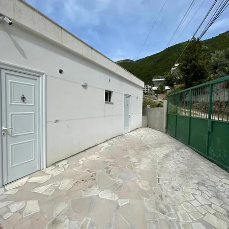 Διαμέρισμα Apartaments Vlora *